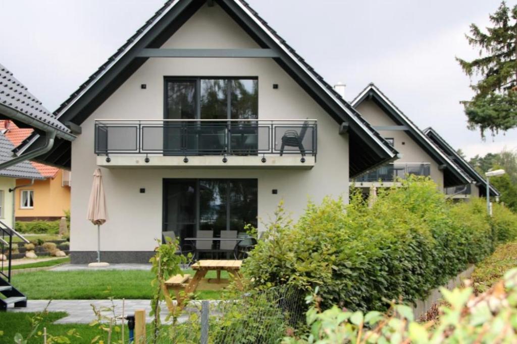 U16 Og - Komfortable Ferienwohnung Mit Kamin, Wlan Und Seeblick Marienfelde Exterior foto